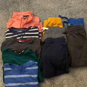 3T bundle of clothes